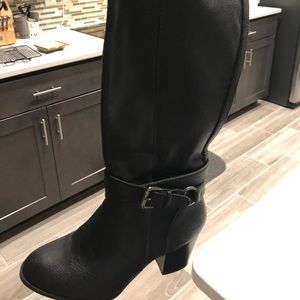 Bass black boots